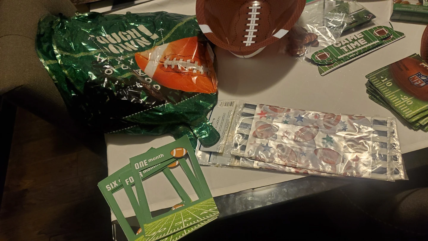 Football Themed Party Supplies- 1st down - photo 4