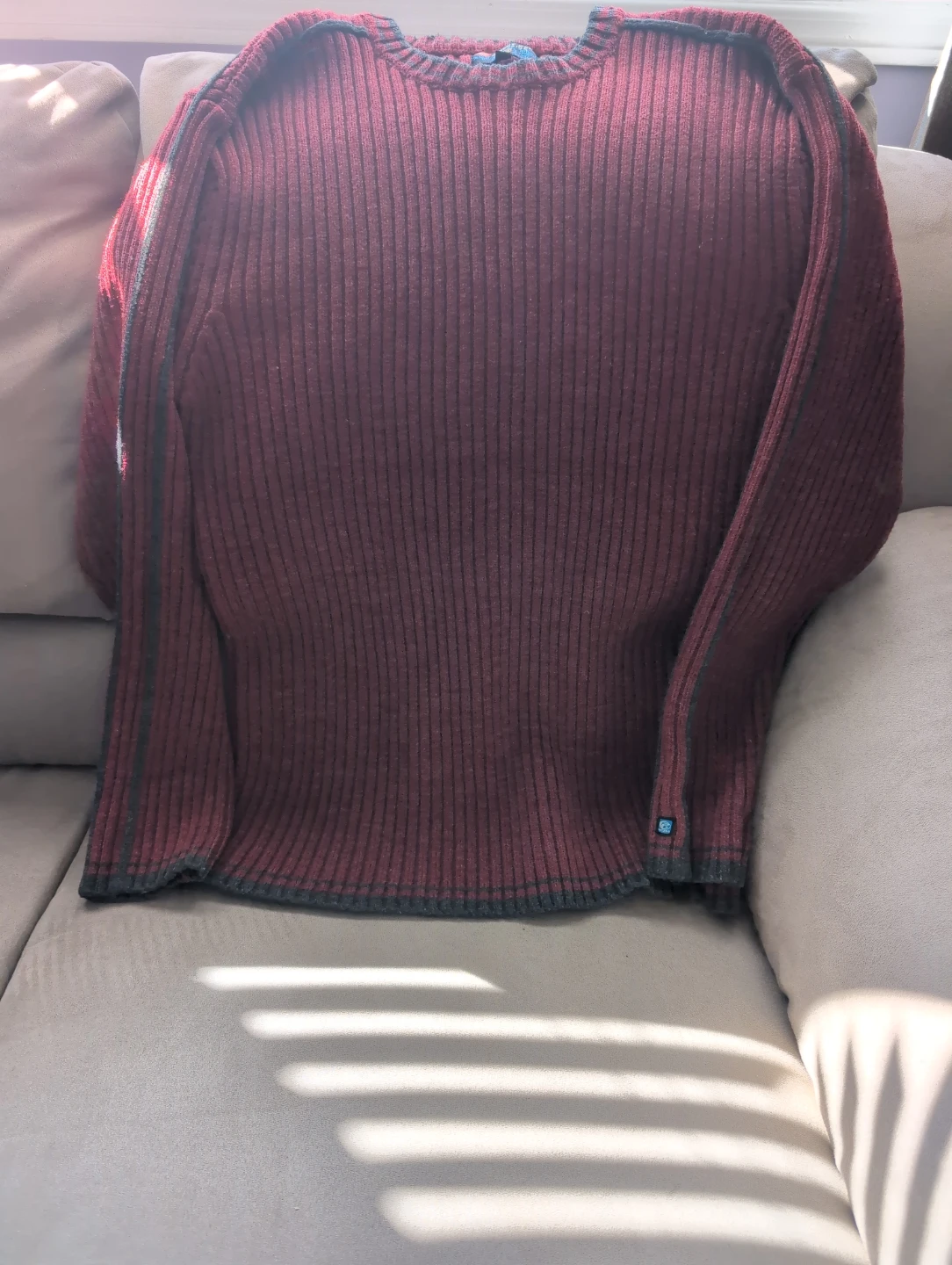 Maroon Ribbed Crew Neck Sweater