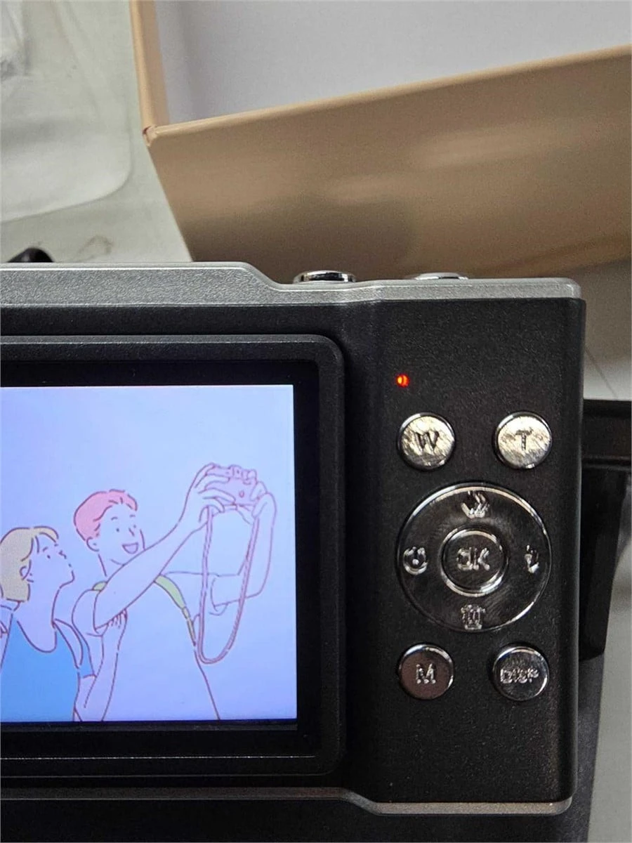 5K Digital Camera with Flip Screen - photo 4