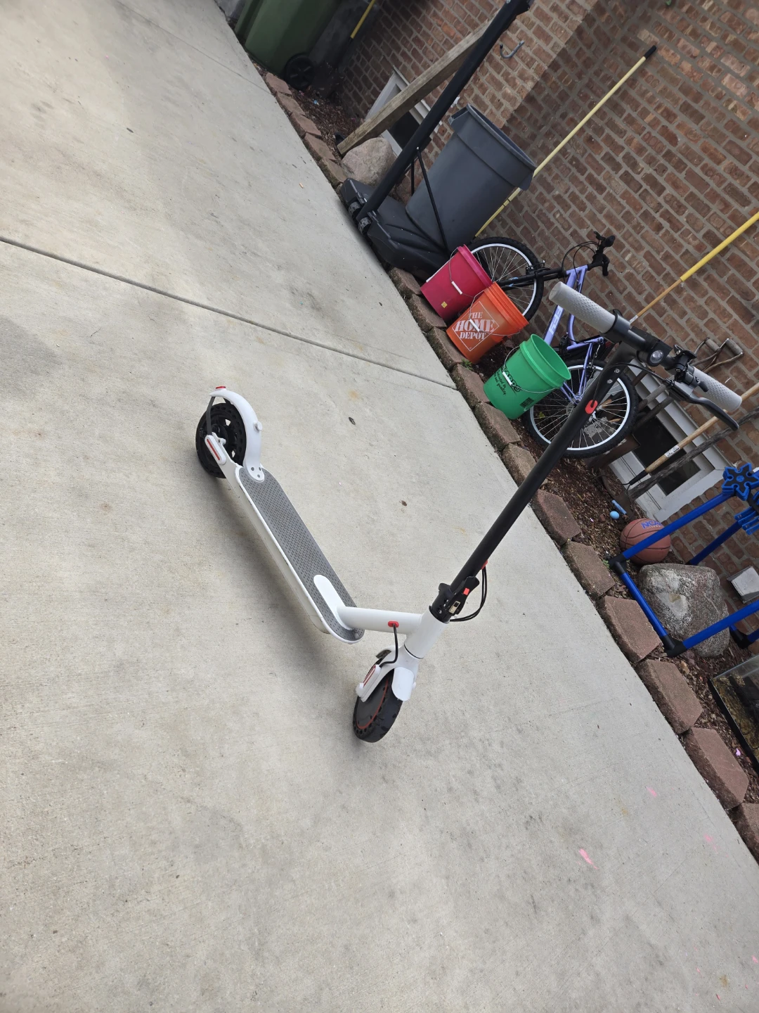White Electric Scooter - photo 2