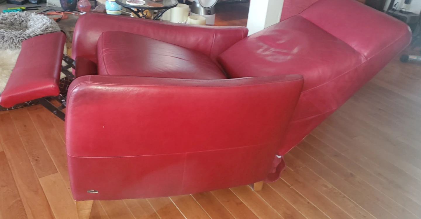 Natuzzi  Leather Recliner Chair - photo 2