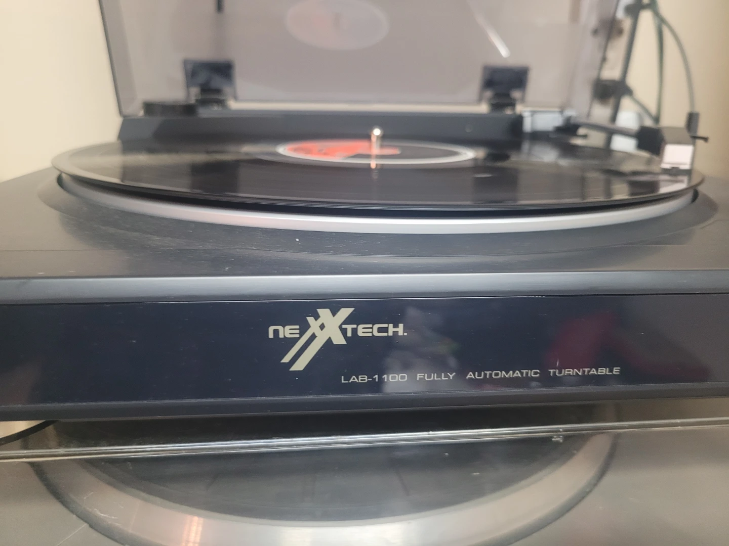 Nextech LAB-1100 Fully Automatic Turntable