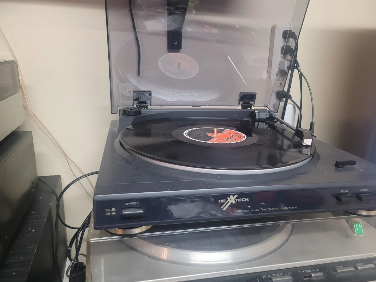 Nextech LAB-1100 Fully Automatic Turntable - photo 4