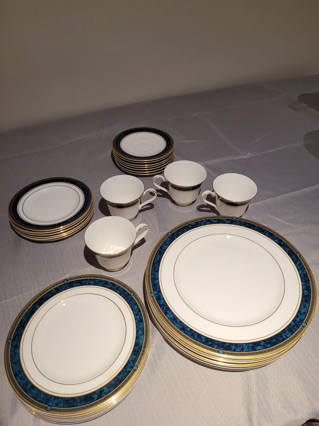 Royal Doulton Biltmore dish set