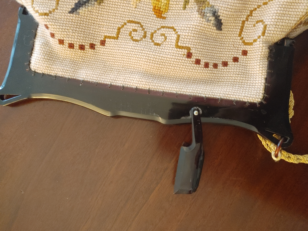 Needle point purse - photo 3