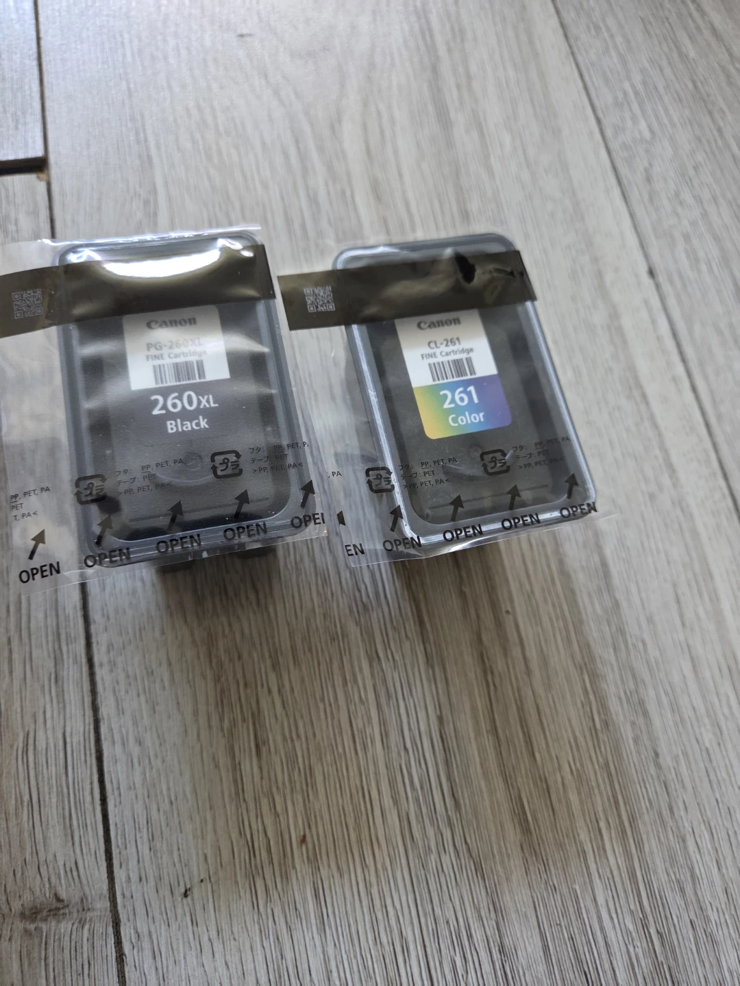 Canon PIXMA 260XL Black & 261 Color Ink Cartridges Value Pack - photo 2