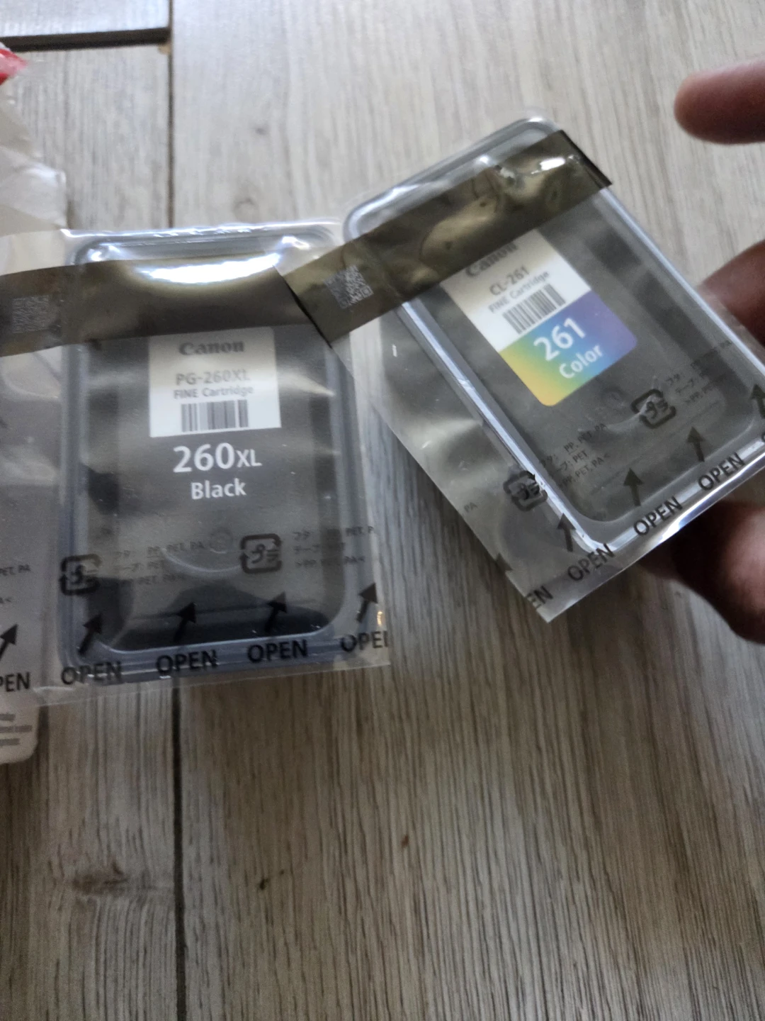 Canon PIXMA 260XL Black & 261 Color Ink Cartridges Value Pack - photo 3