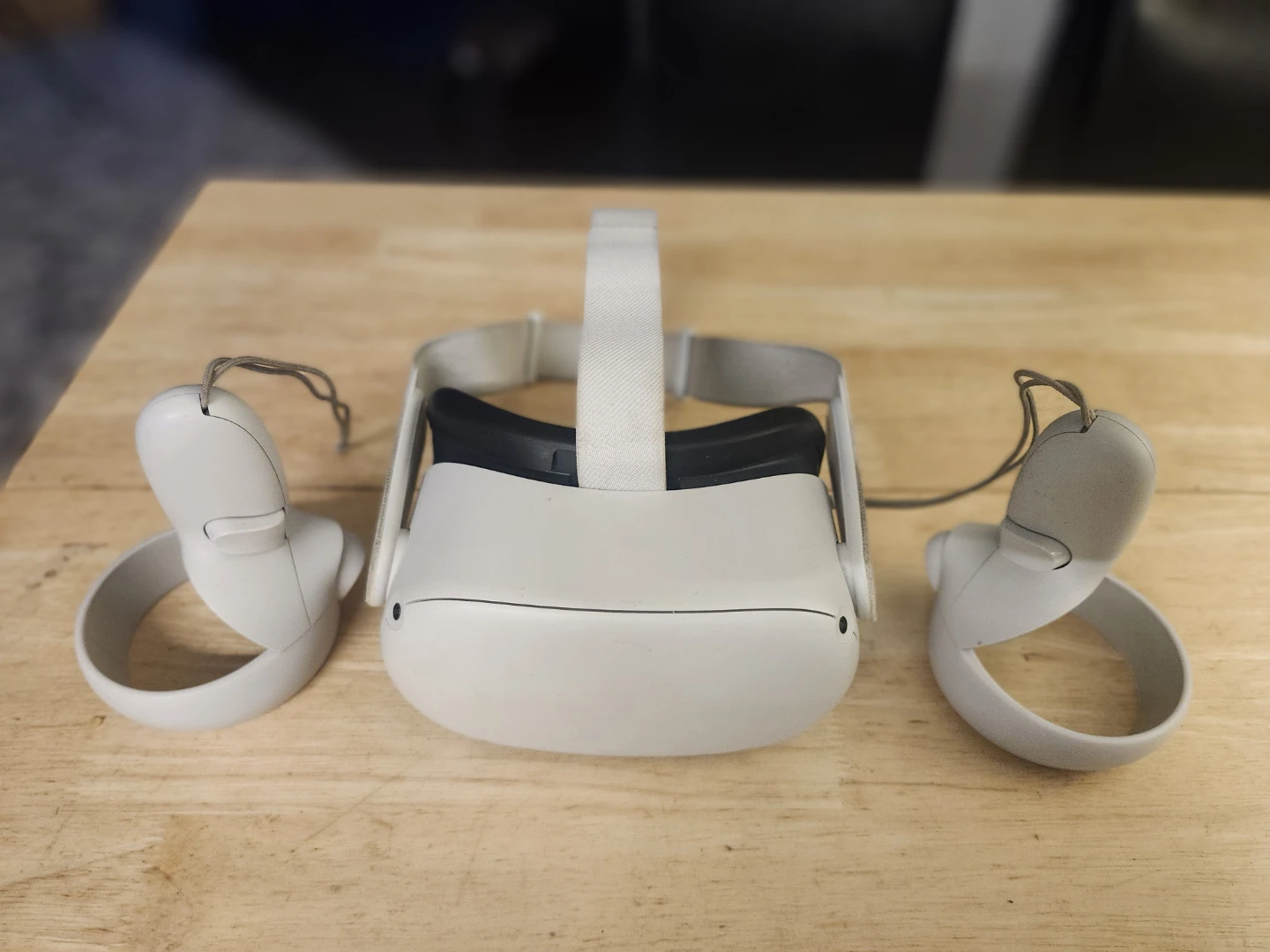 Meta Quest 2 (Oculus Quest 2) VR Headset