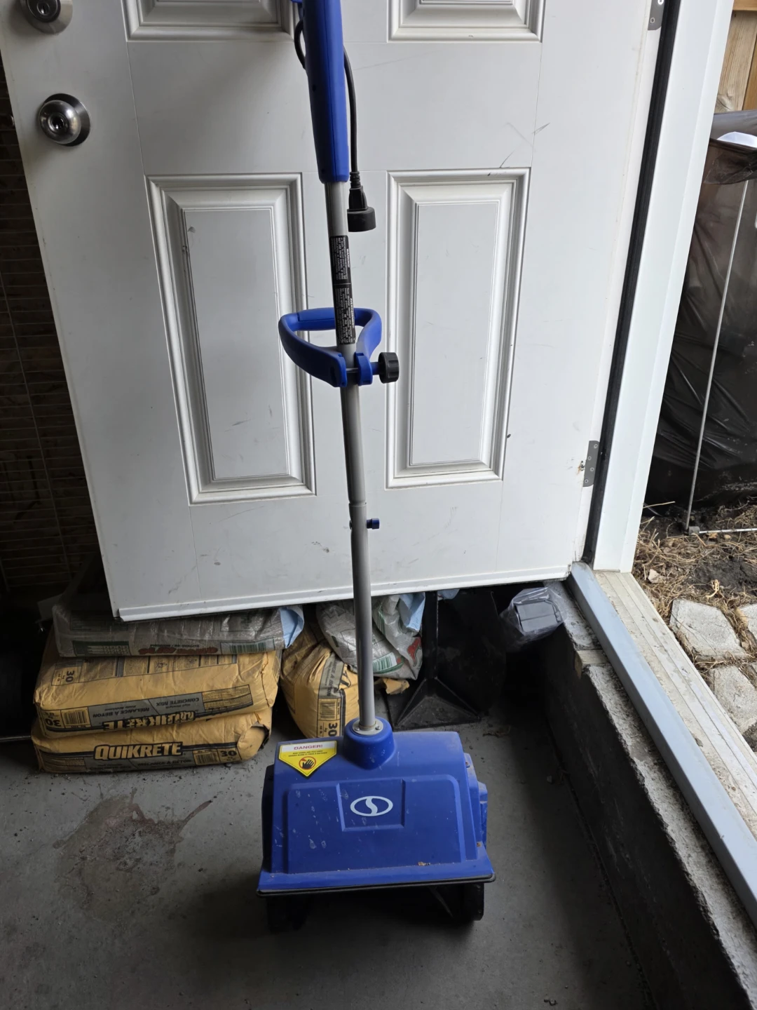 Snow Joe Electric Snow Shovel - photo 2