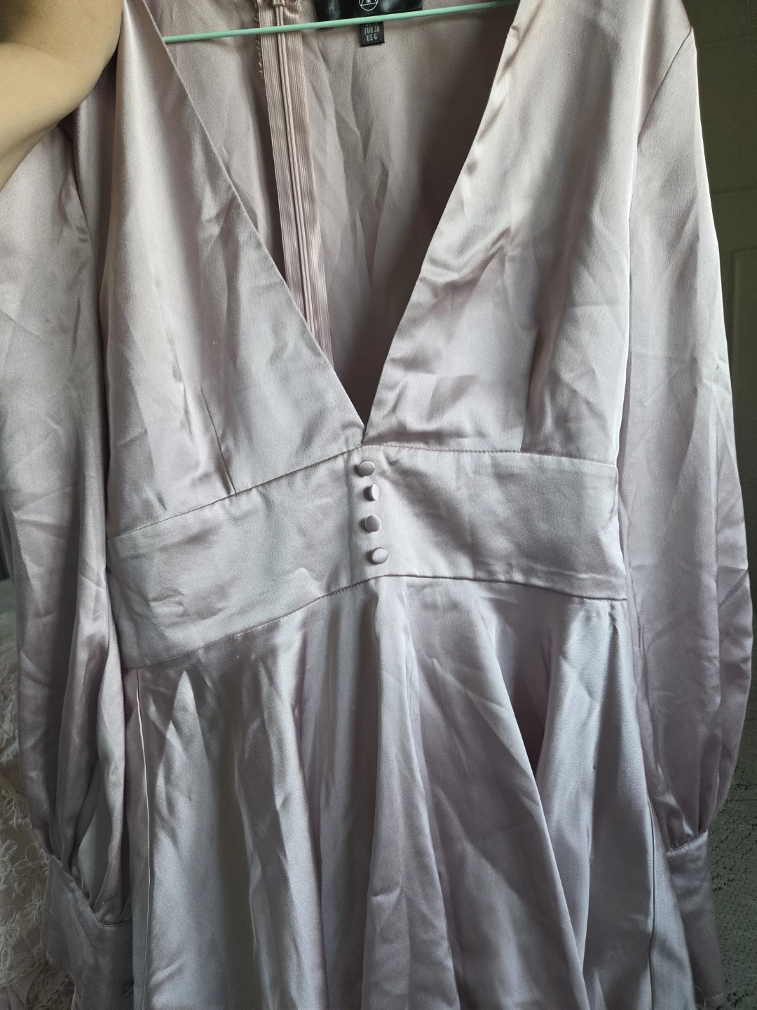 MISSGUIDED Satin V-Neck Dress - photo 3