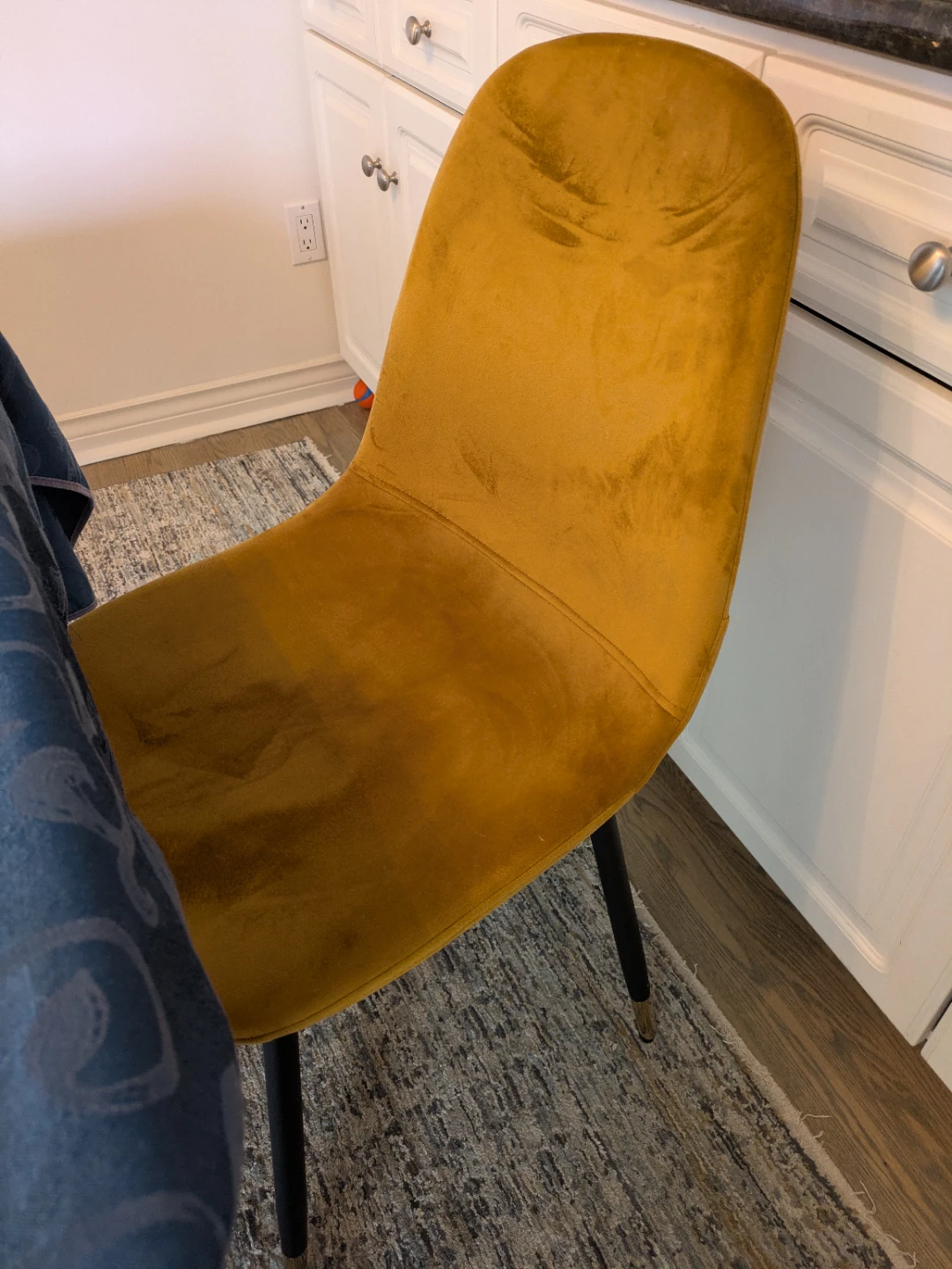 Set of 6 dining chairs