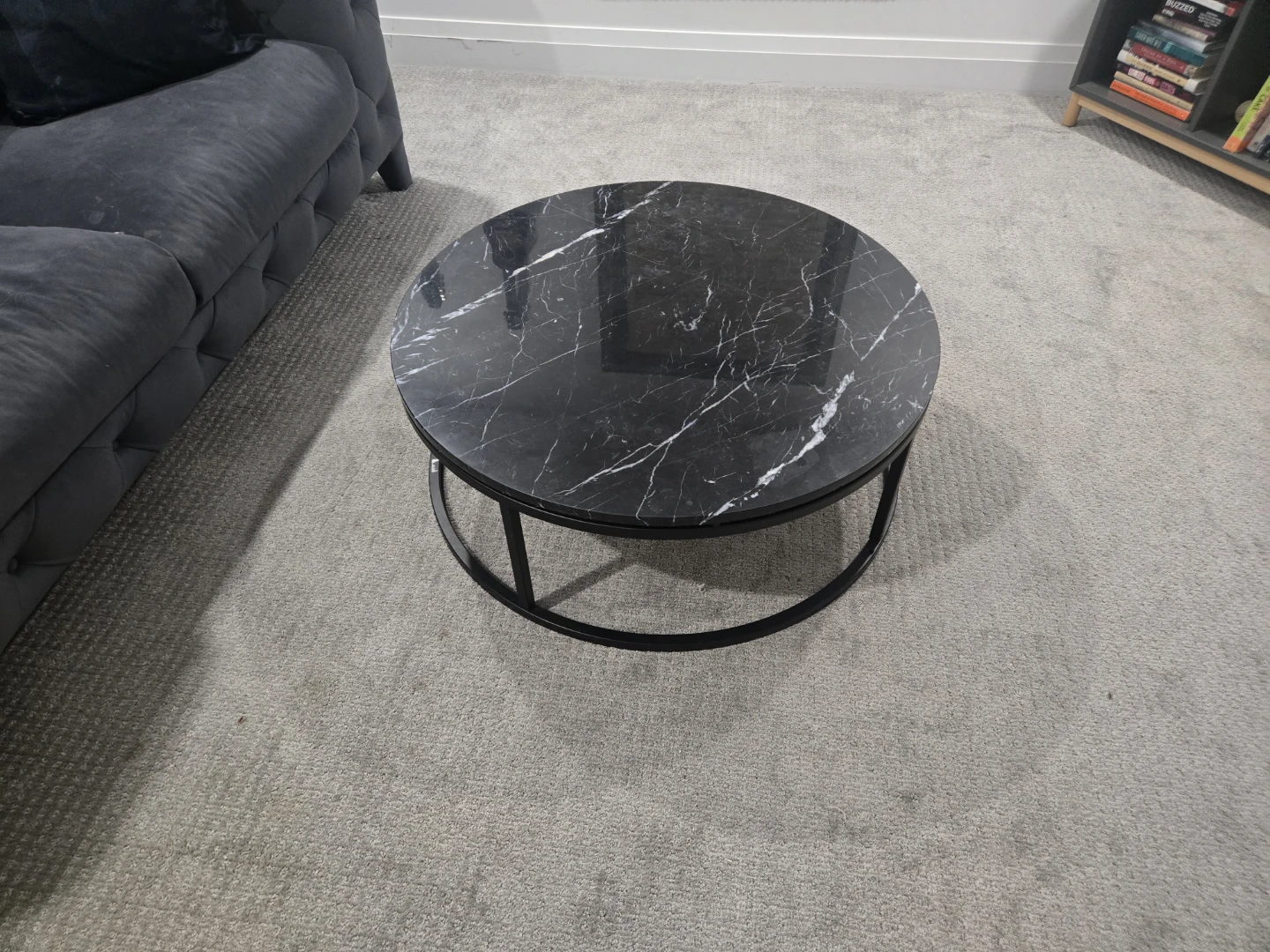 Round Black Marble Coffee Table - photo 4