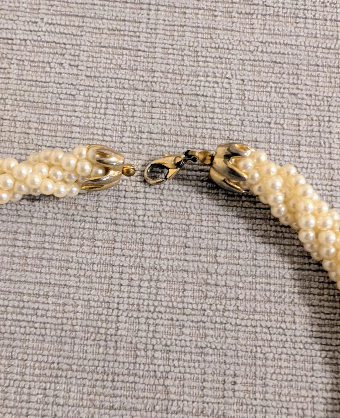 Faux Pearl Necklace with Rhinestone Pendant - photo 3
