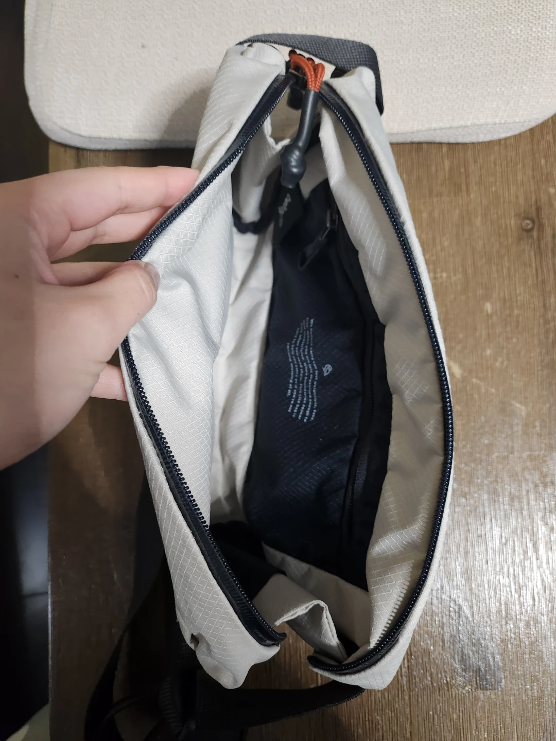 Bellroy Sling Bag - photo 3