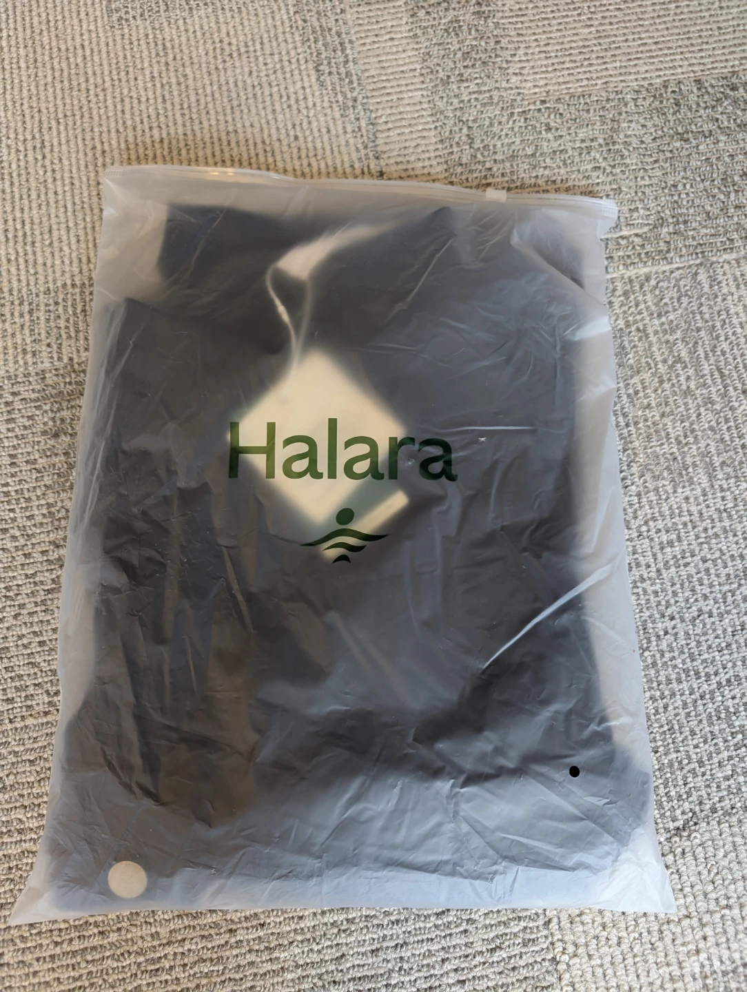 Halara Black Mid Rise Cargo Pants XL