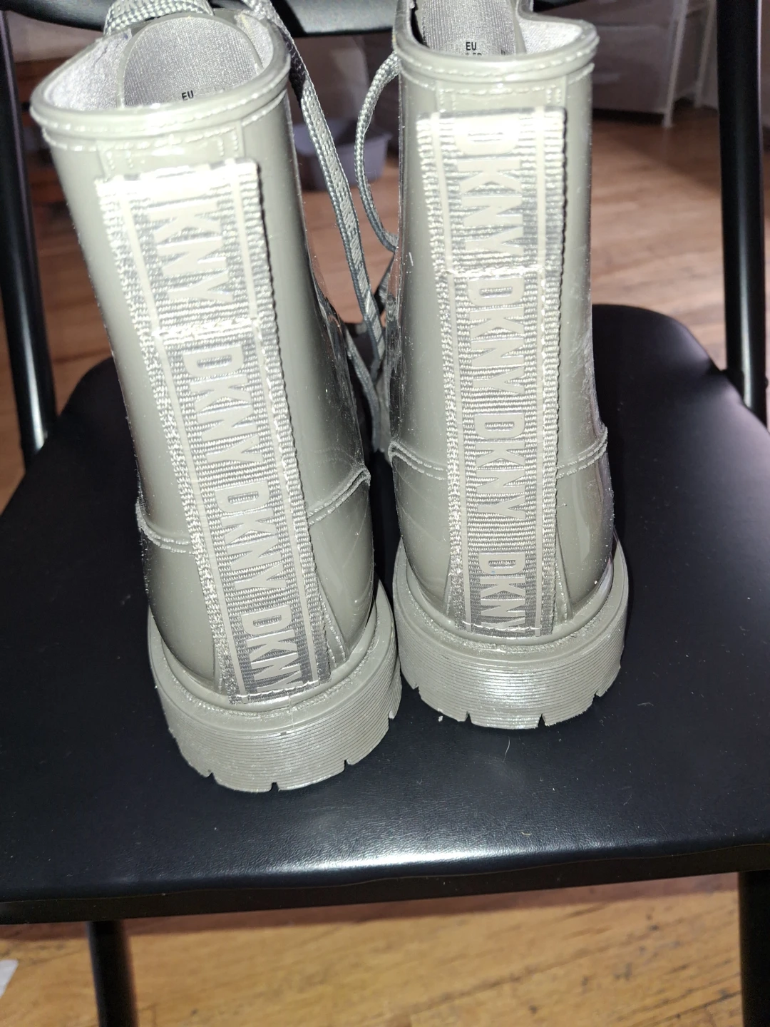 DKNY Gray Rubber Lace-Up Ankle Boots - photo 2
