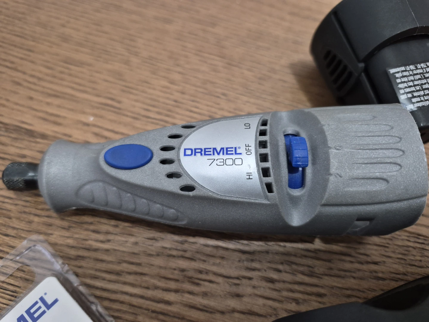 DREMEL 7300-N/8 4.8V Cordless Two-Speed Rotary Tool
