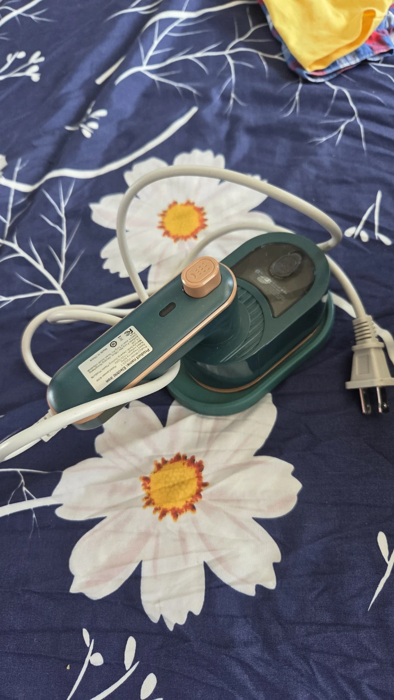 Portable Mini Electric Iron