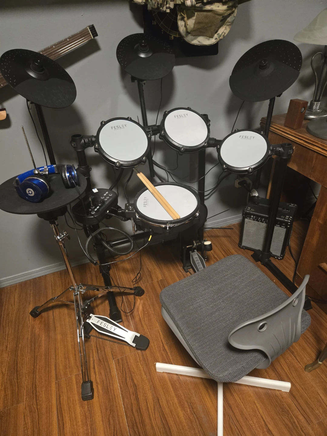 Fesley Electronic Drum Kit with Accessories