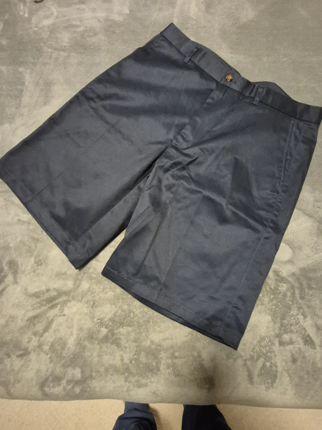 BNWOT - Navy Blue Shorts size 34