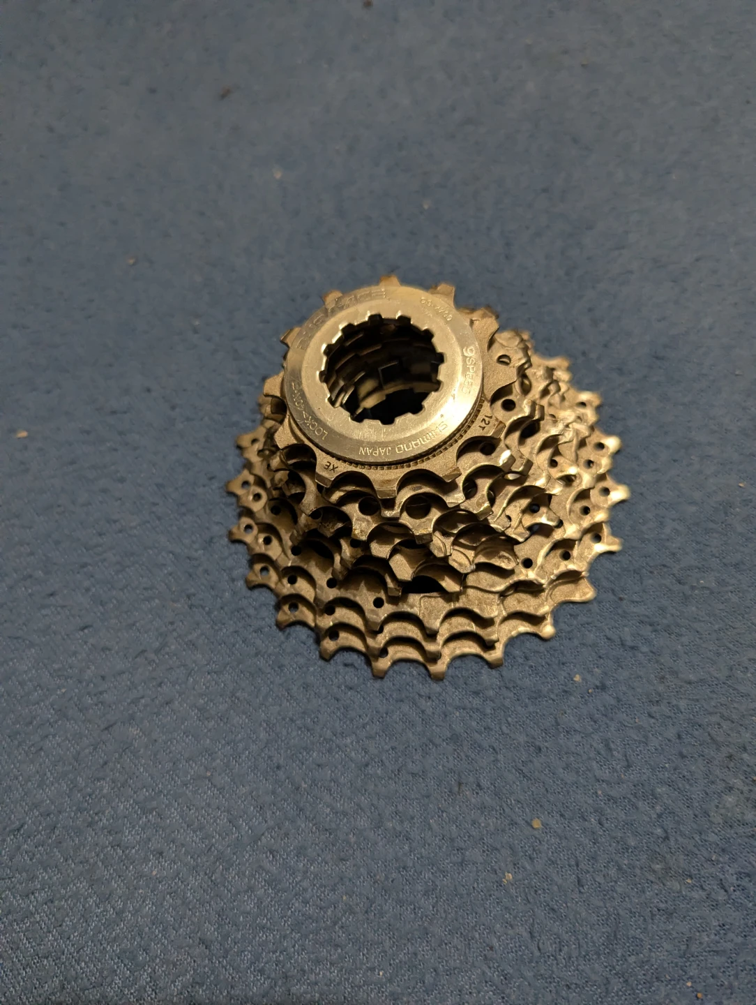 Shimano Dura-Ace CS-7700 9-Speed Cassette - photo 3