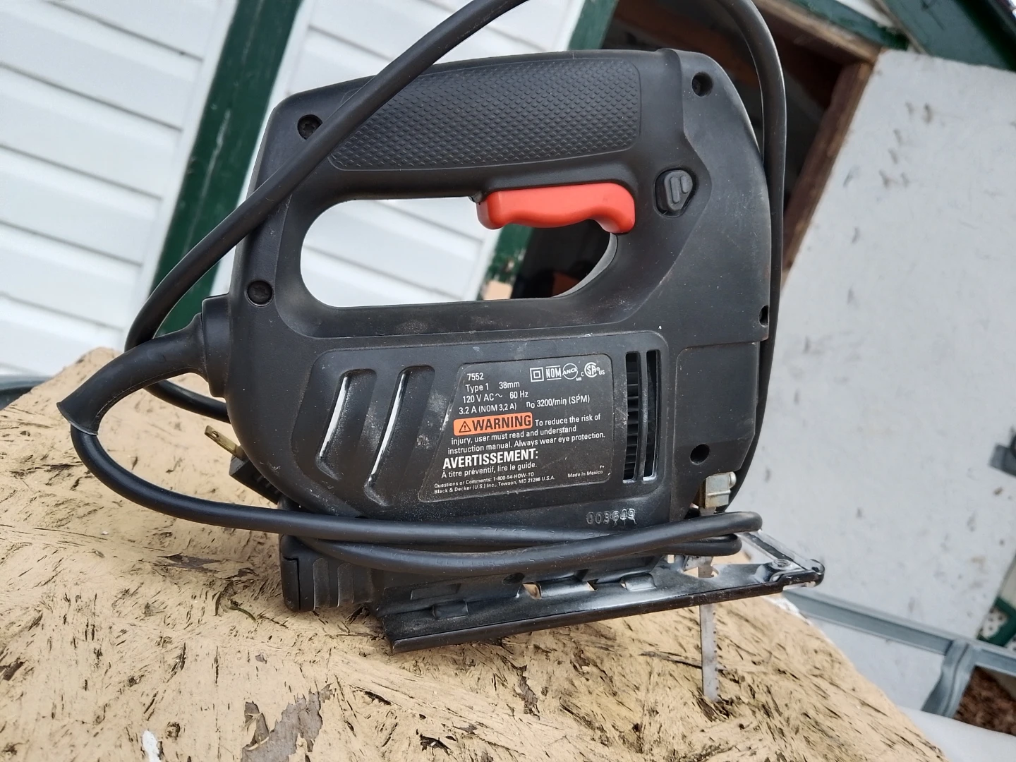 Black & Decker Single Speed Jigsaw - photo 2