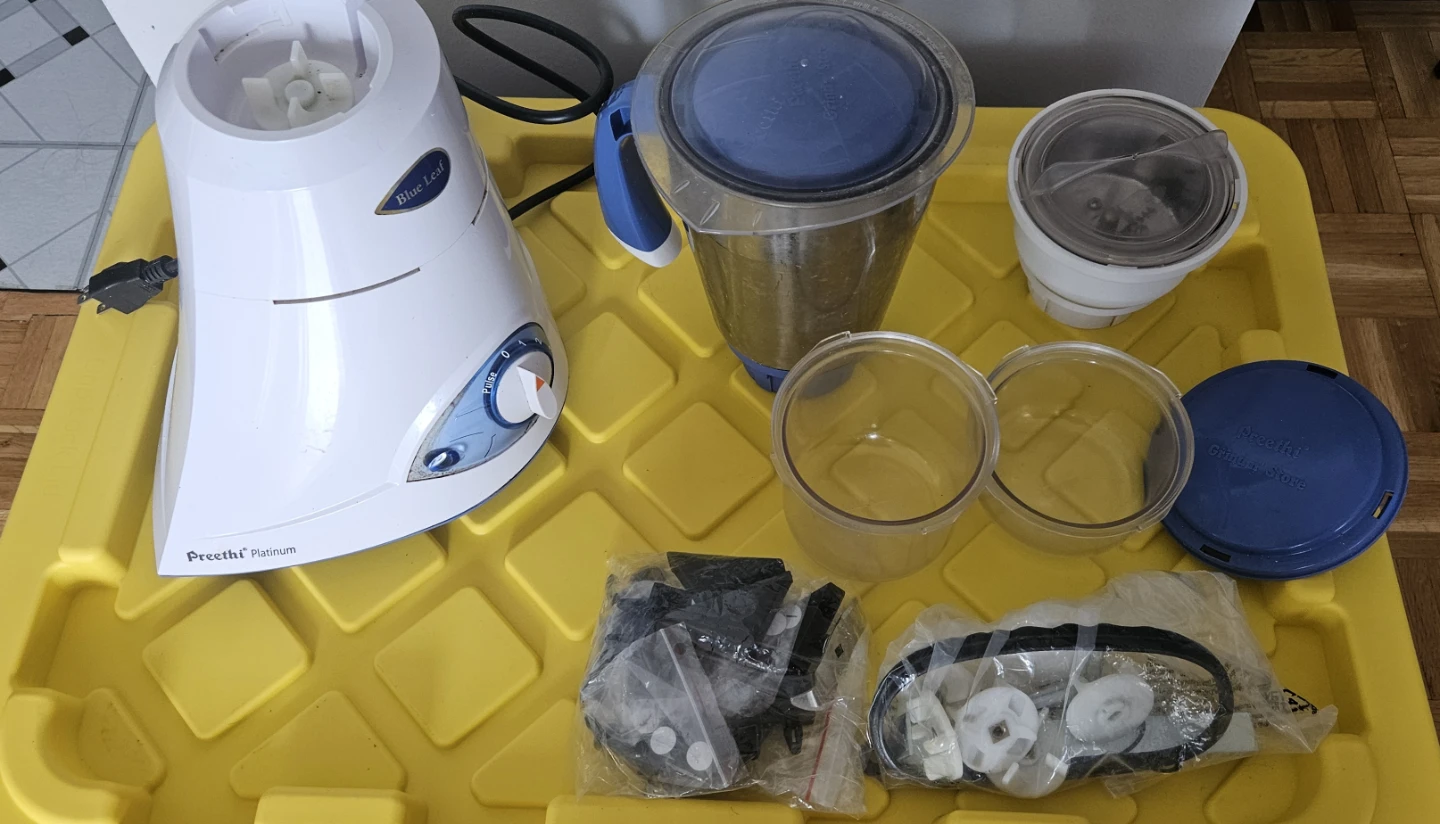 Preethi Platinum Mixer Grinder with Jars and Accessories - photo 2