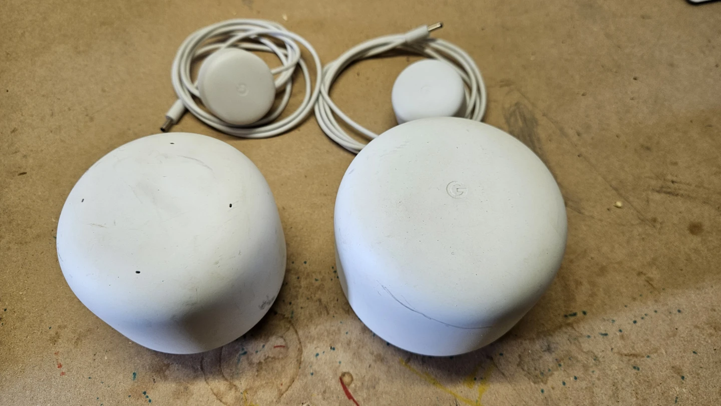 Google Nest Wifi Router and Point - White
