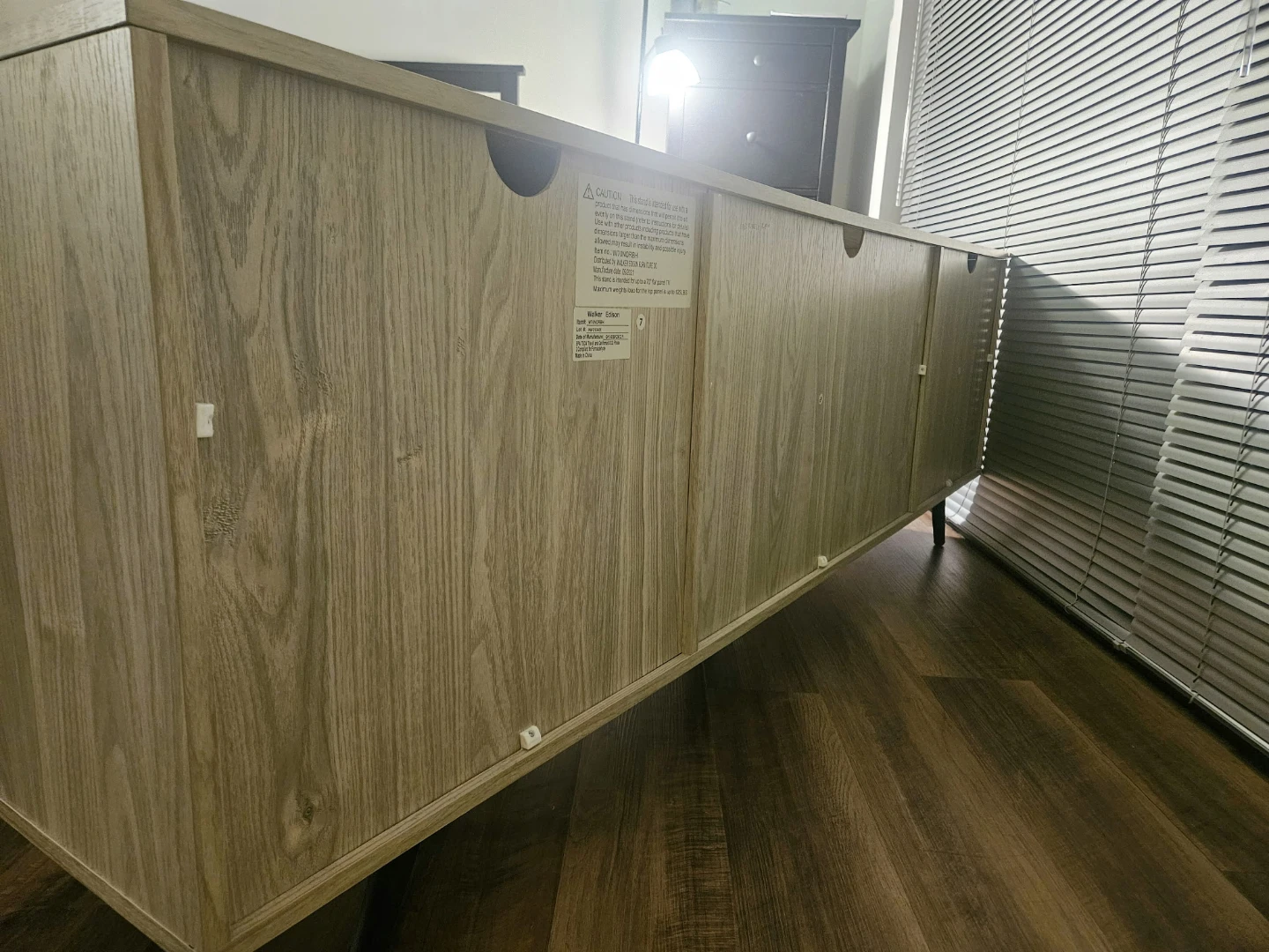 TV STAND WITH GLASS SHELF - photo 5