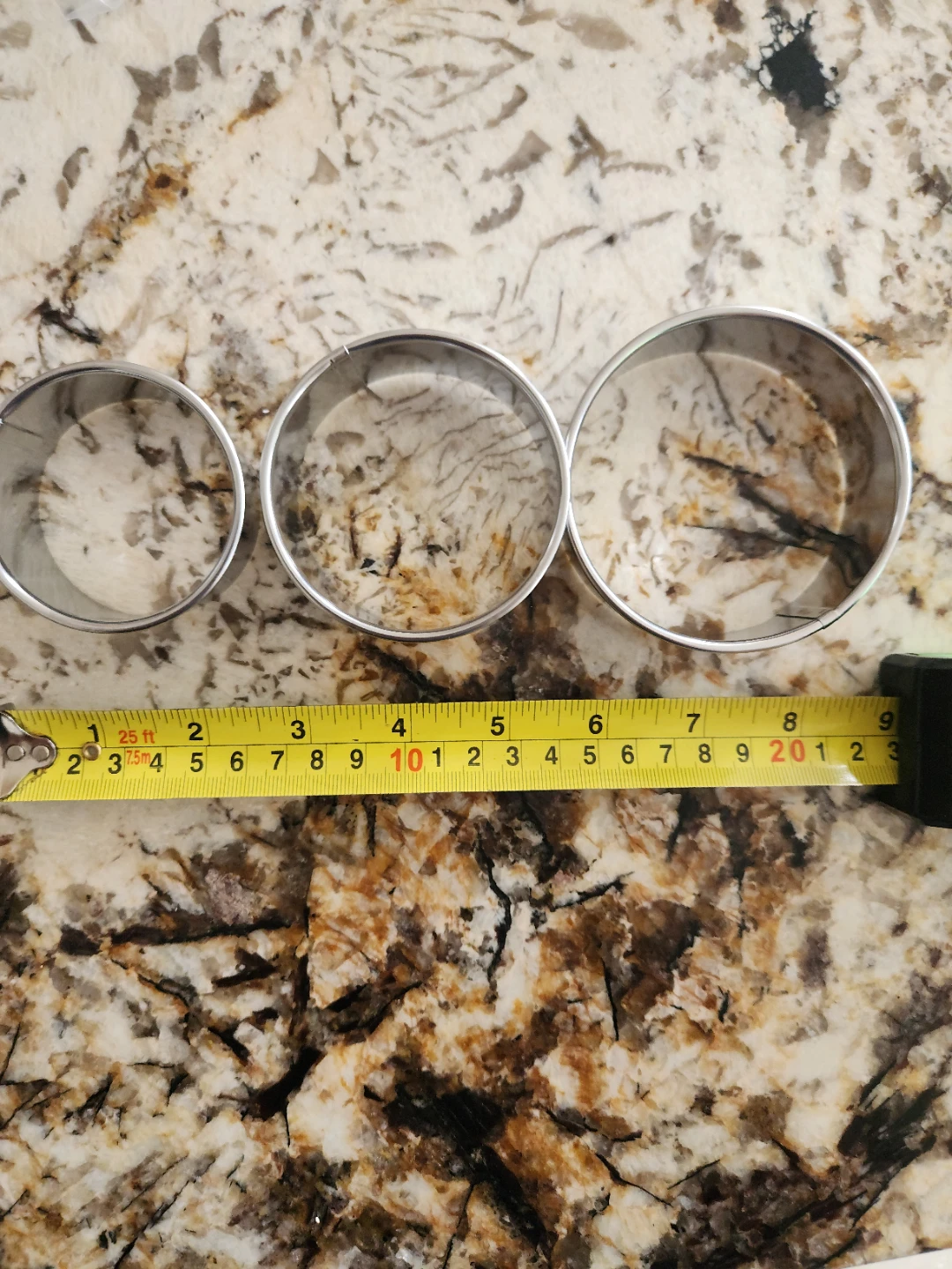 Set of 3 Stainless Steel Round Cookie Cutters - photo 3
