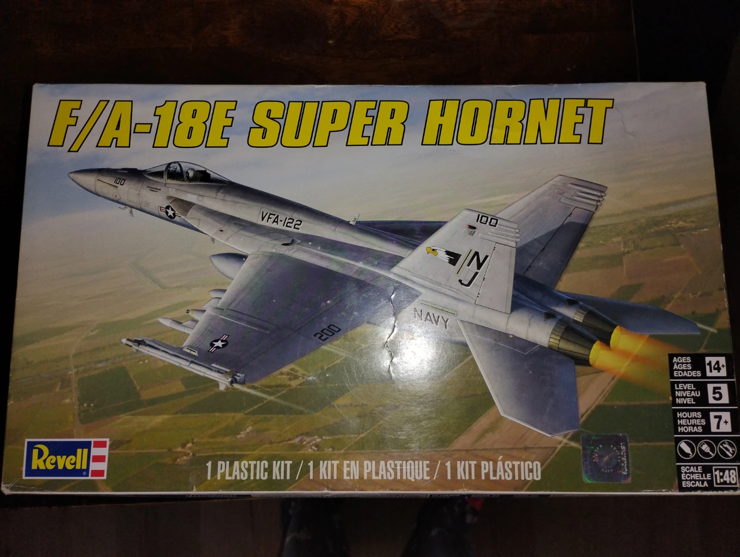 Revell F/A-18E Super Hornet Plastic Model Kit 1:48