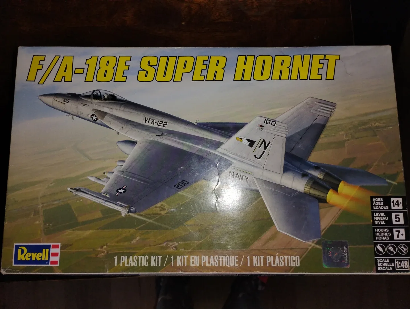 Revell F/A-18E Super Hornet Plastic Model Kit 1:48
