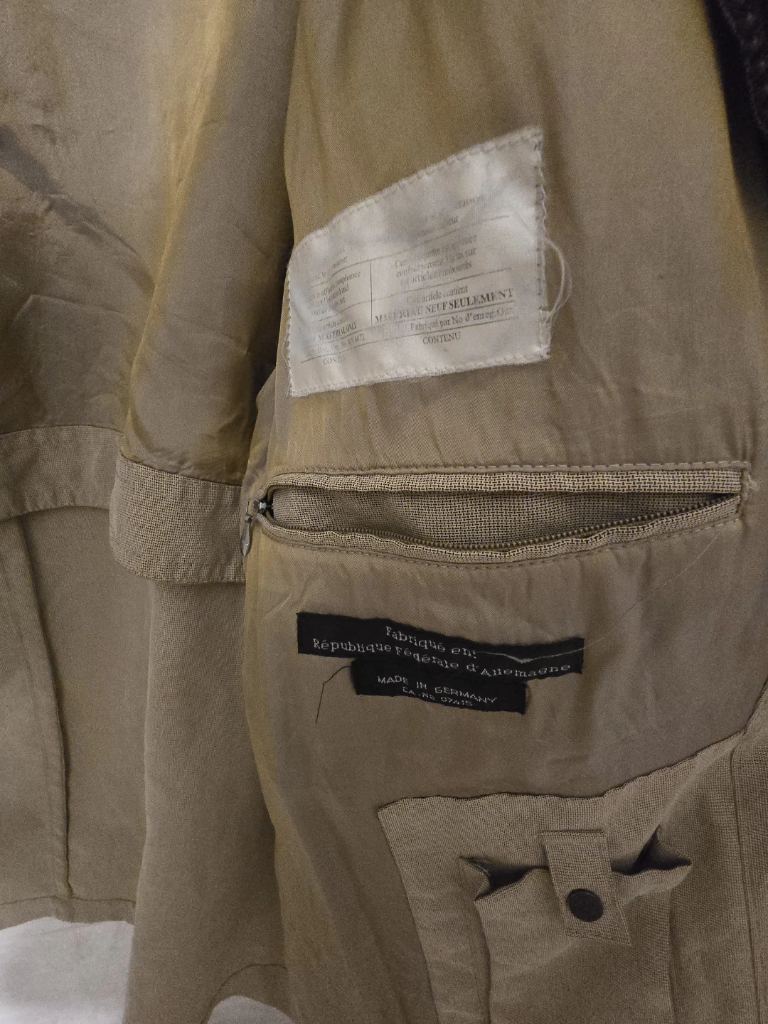Bugatti Men's Beige Lightweight Jacket size XL like new - photo 3