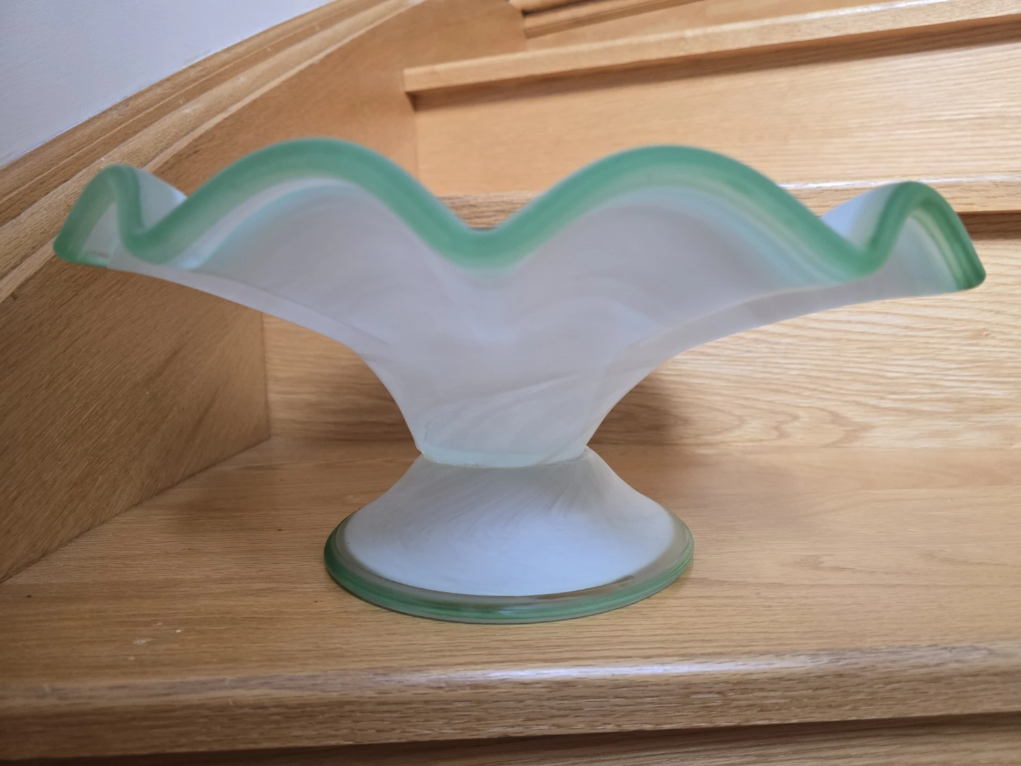 Glass Fruit Bowl with Green Rim - photo 4