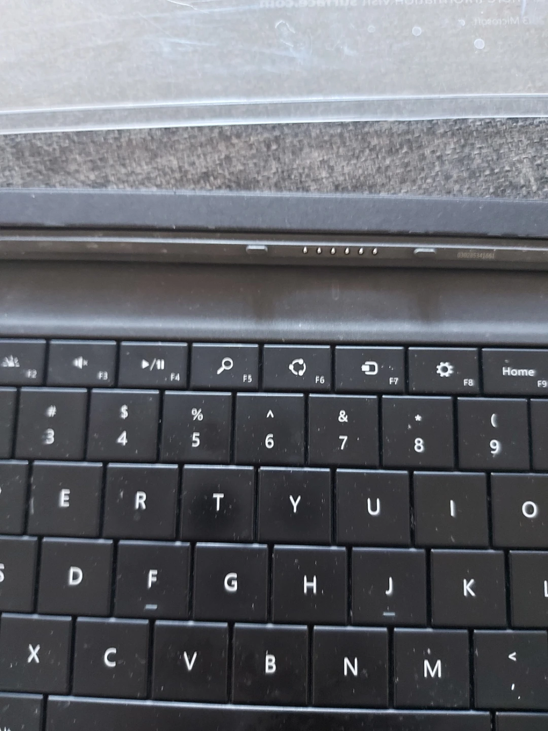 Microsoft Surface Type Cover 2 with Backlighting - photo 3