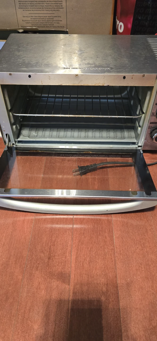 Hamilton Beach Toaster Oven - photo 2