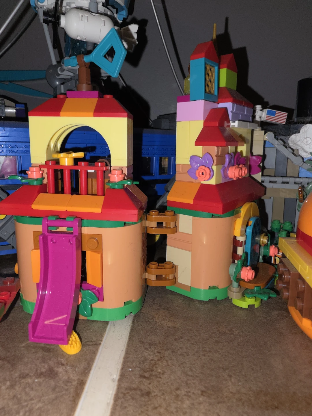 LEGO Disney 'Up' House & Encanto (retired) house - photo 2