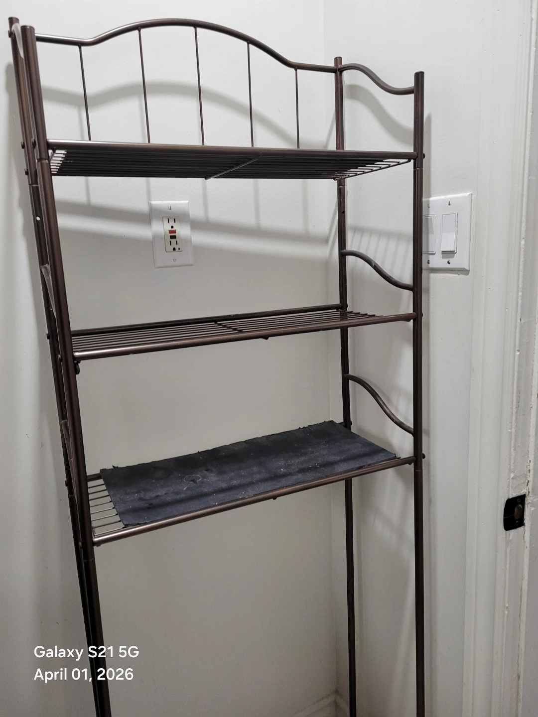 Metal Over-the-Toilet Shelf Unit