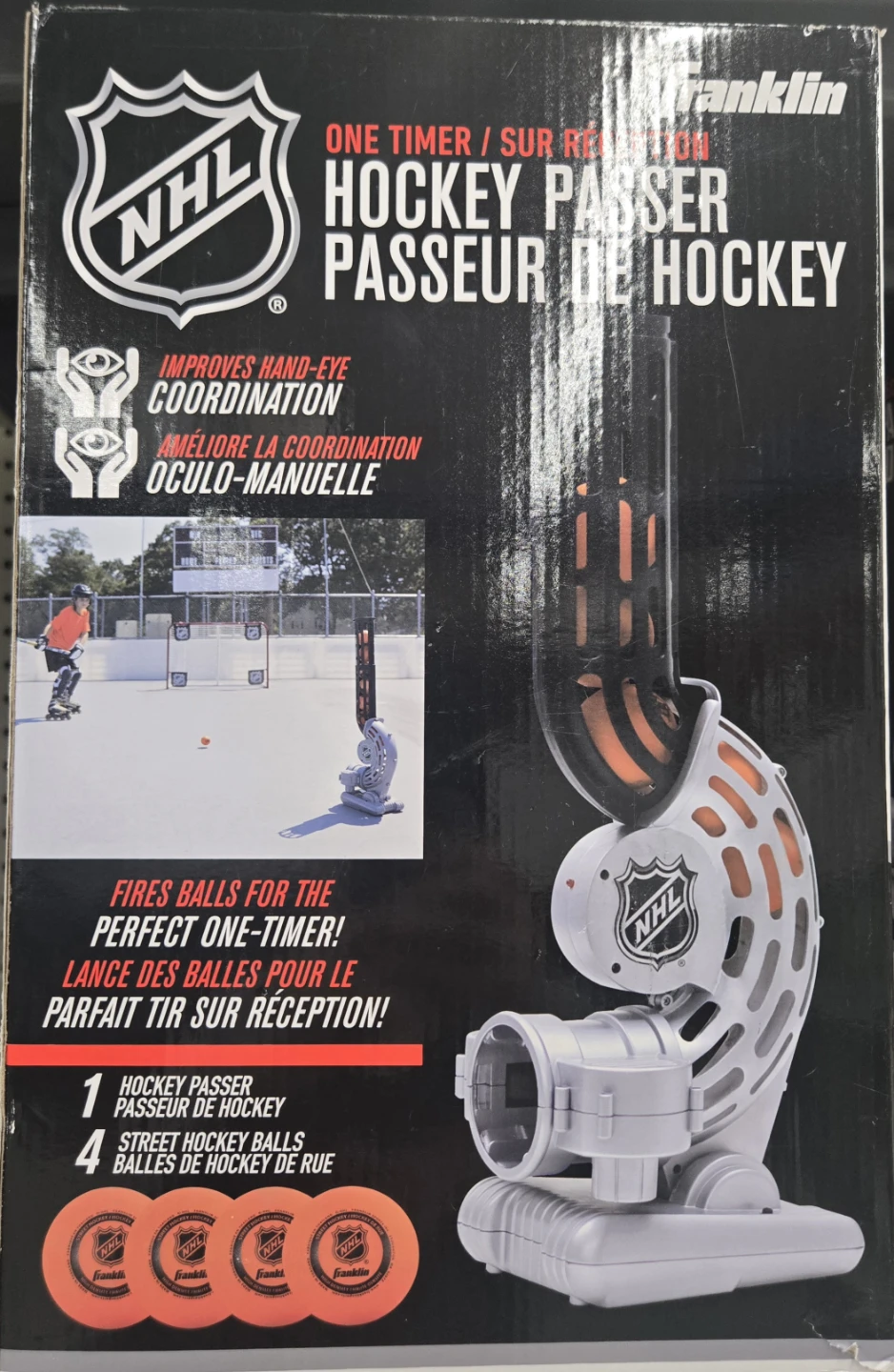 Franklin NHL Hockey Passer with 4 Street Hockey Balls