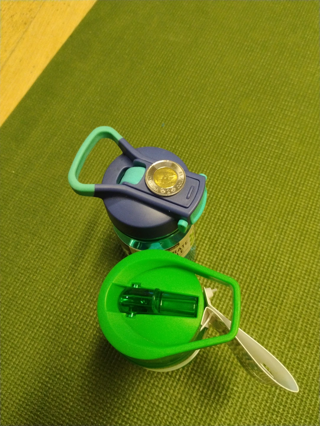 Water bottles - Brand New - photo 2