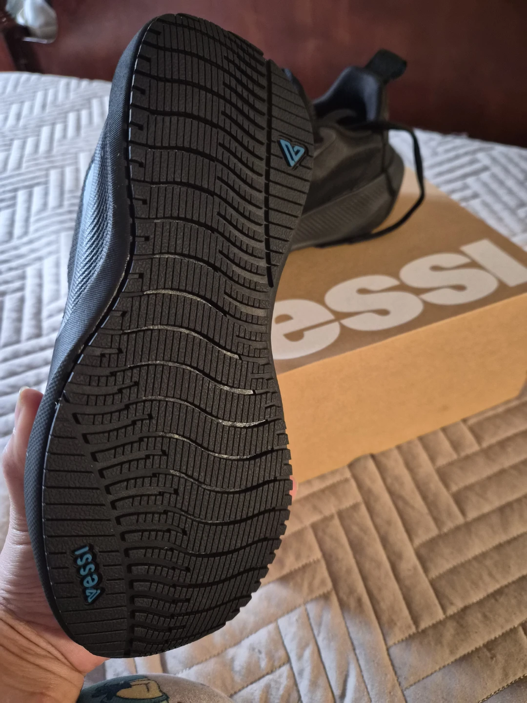 Vessi Tidal Sneaker Women's Size 7.5 Black - photo 3