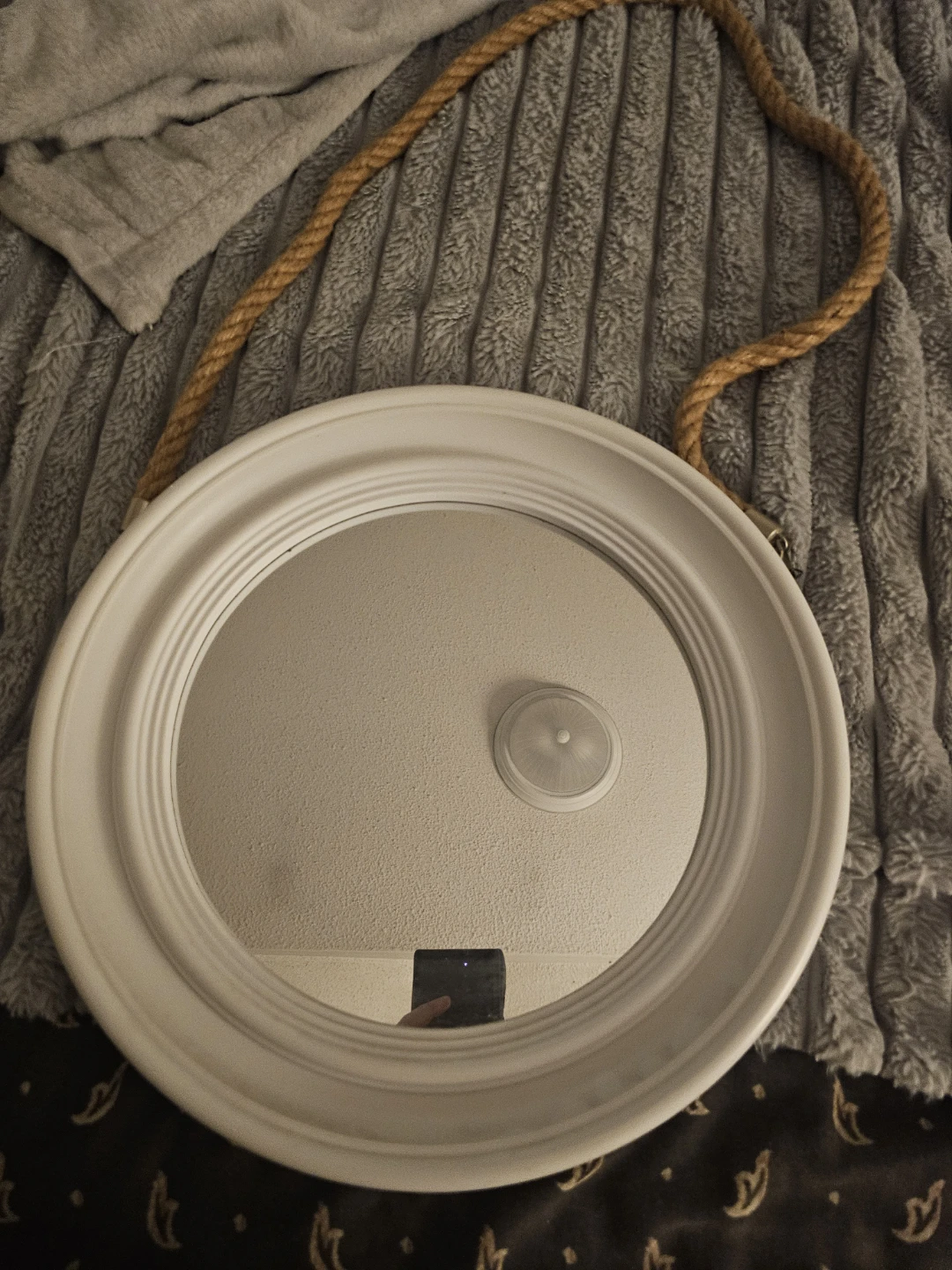 White Round Mirror with Rope Hanger