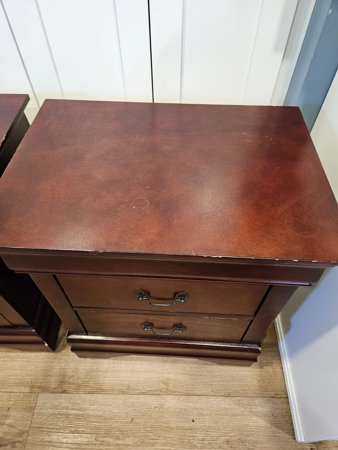 Cherry Wood Nightstands (Set of 2) - photo 3