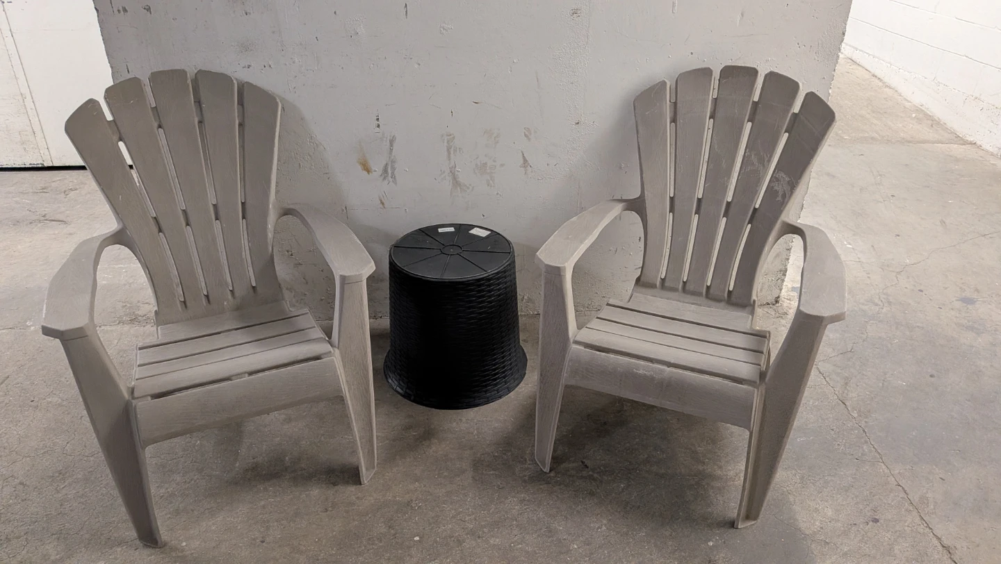 Set of 2 Grey Plastic Adirondack Chairs - photo 3