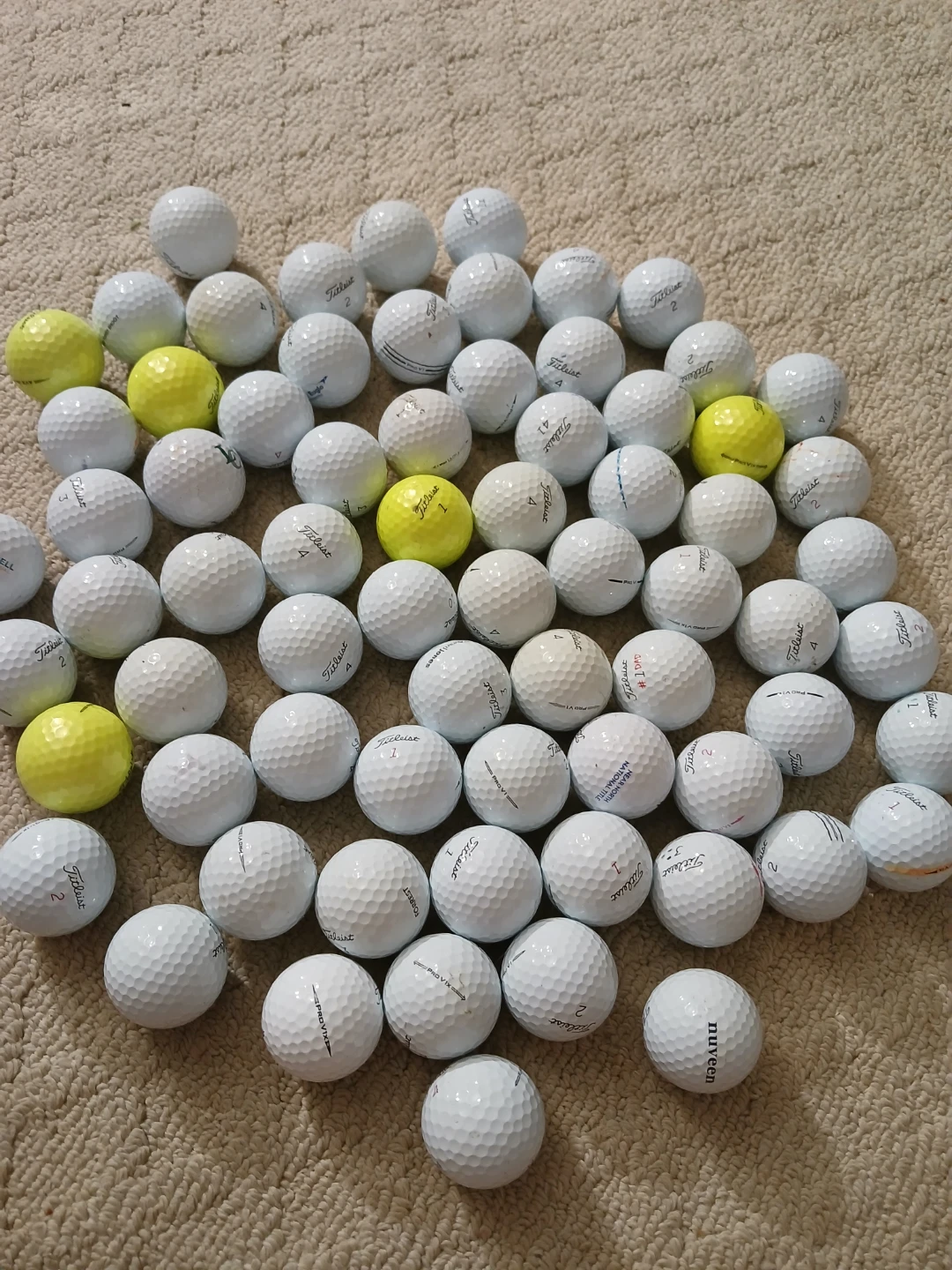 100 Provi Golf Balls. Near Mint. No Scratches.