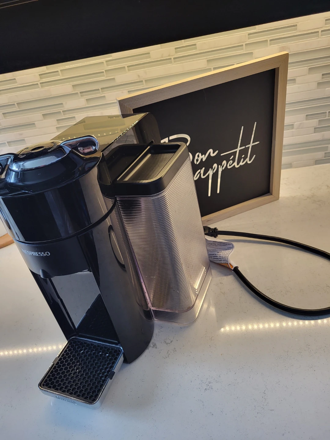 Nespresso Coffee Machine - photo 2