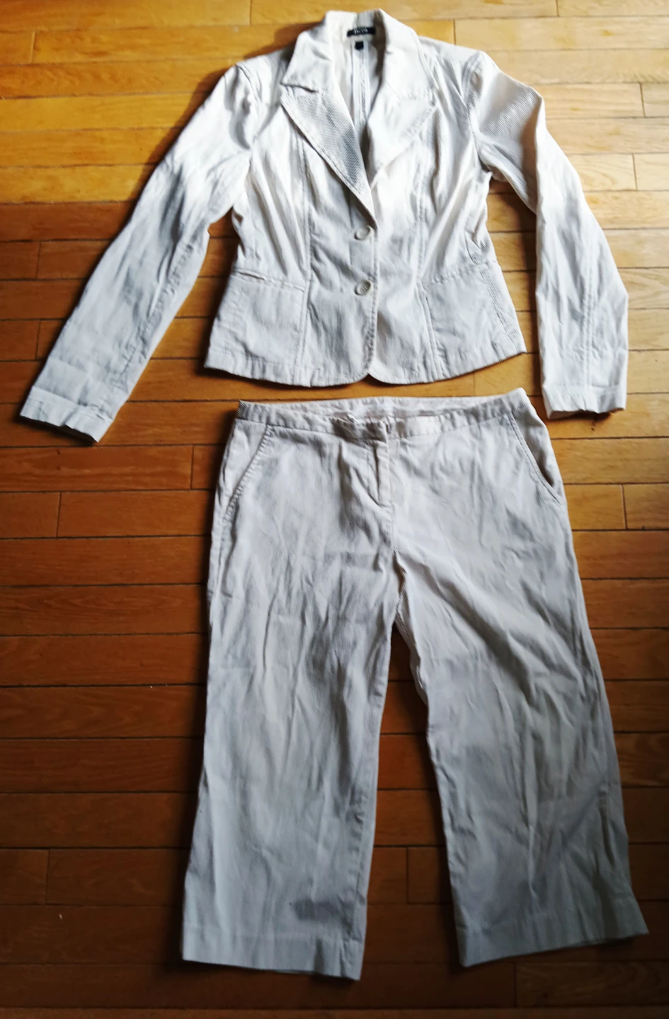 FREE Women's Jacob Beige Corduroy Blazer & Pants size 7/8, etc. - photo 2