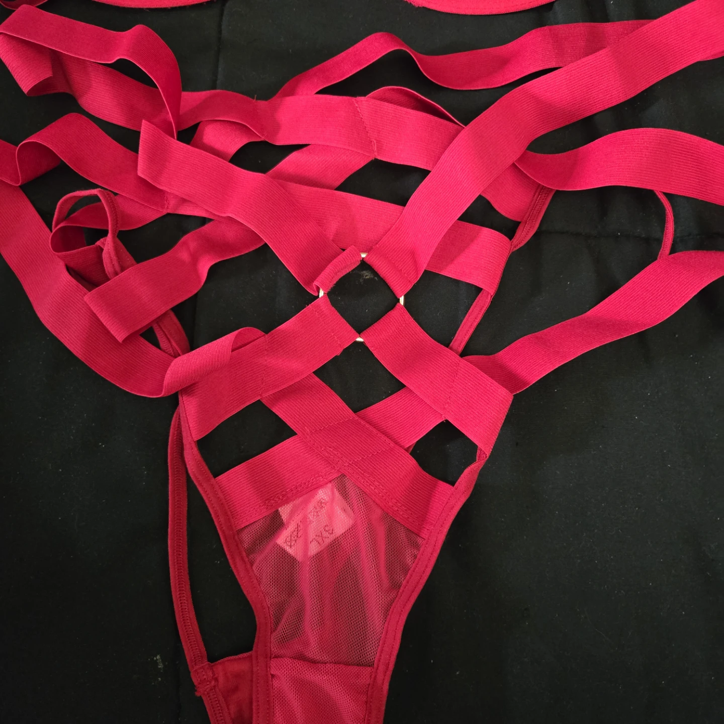 Red Strappy Lingerie Set - photo 2