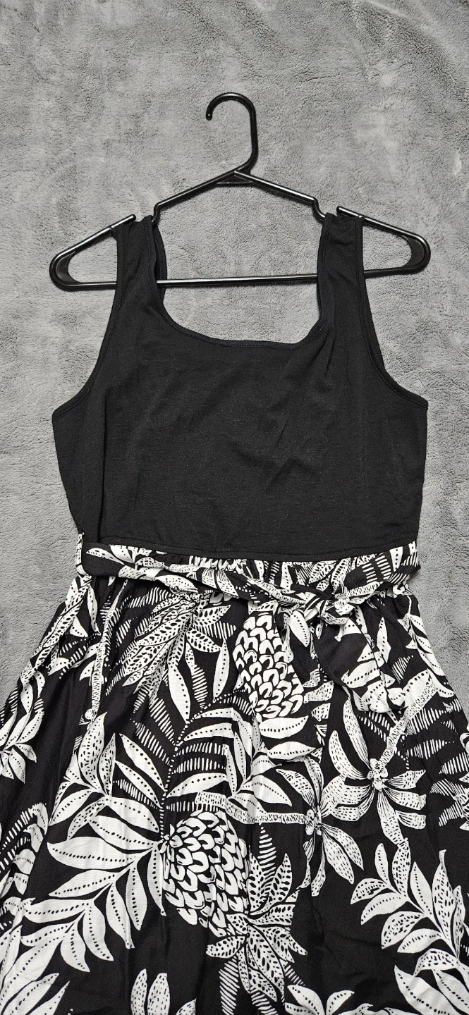 CUPSHE Black and White Floral Tank Dress - photo 2