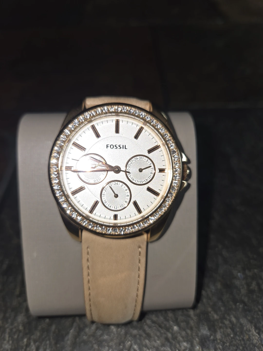 Womens Authentic Fossil Watch - photo 2